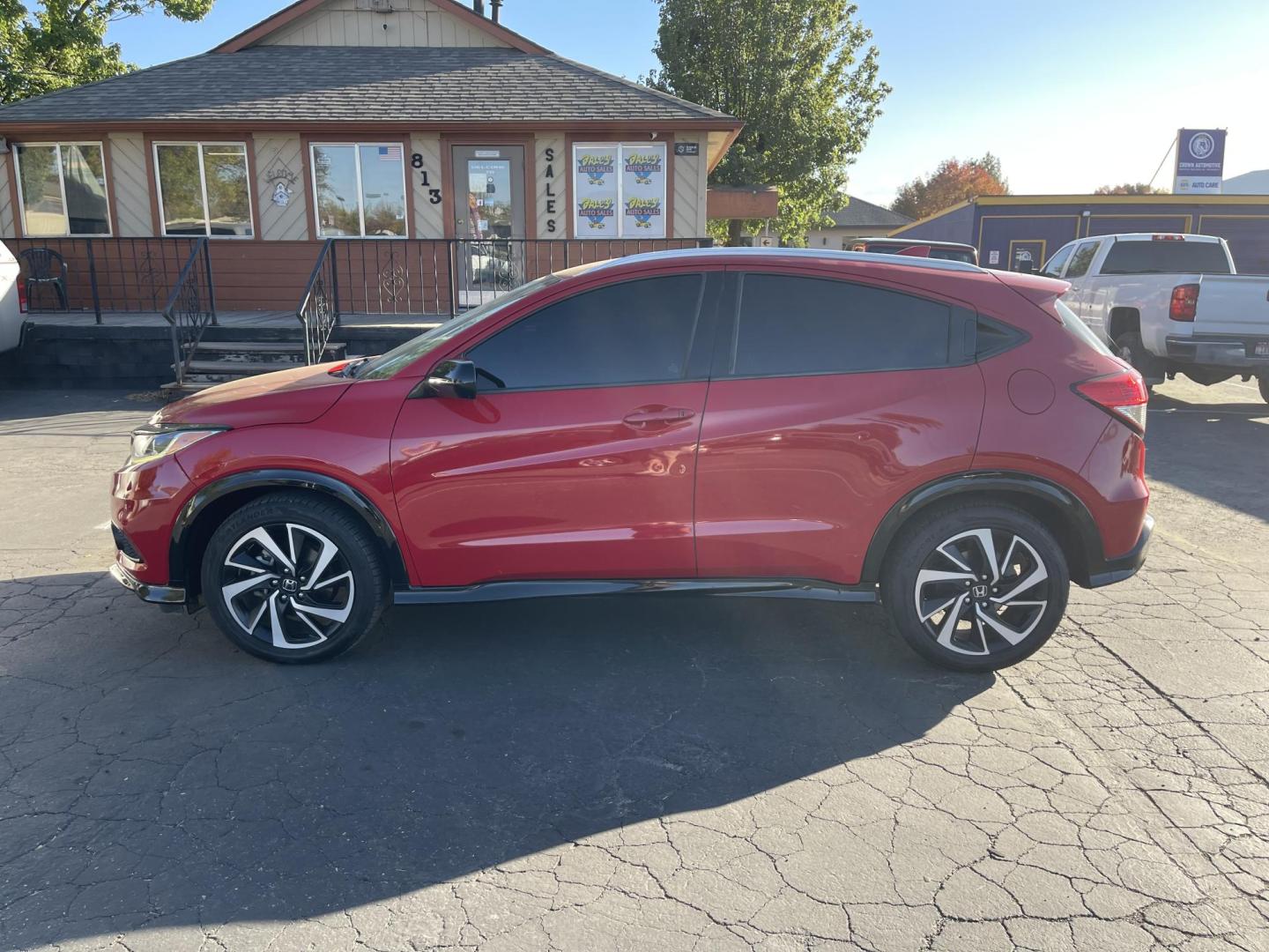 2019 RED /Black Honda HR-V Sport (3CZRU5H1XKG) with an 1.8L L4 DOHC 16V engine, CVT transmission, located at 813 E Fairview Ave, Meridian , ID, 83642, (208) 336-8230, 43.618851, -116.384010 - Photo#0