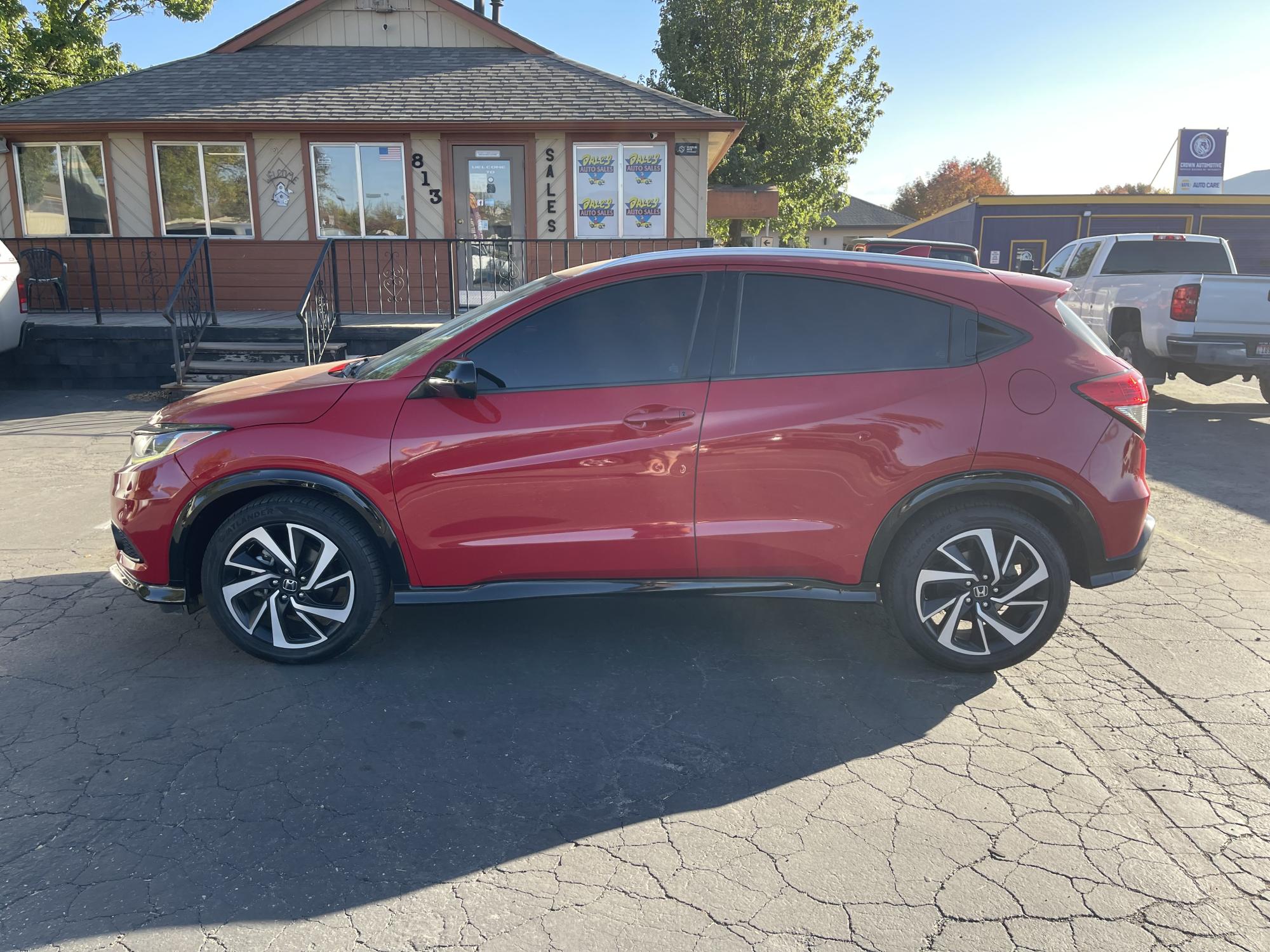 photo of 2019 Honda HR-V Sport