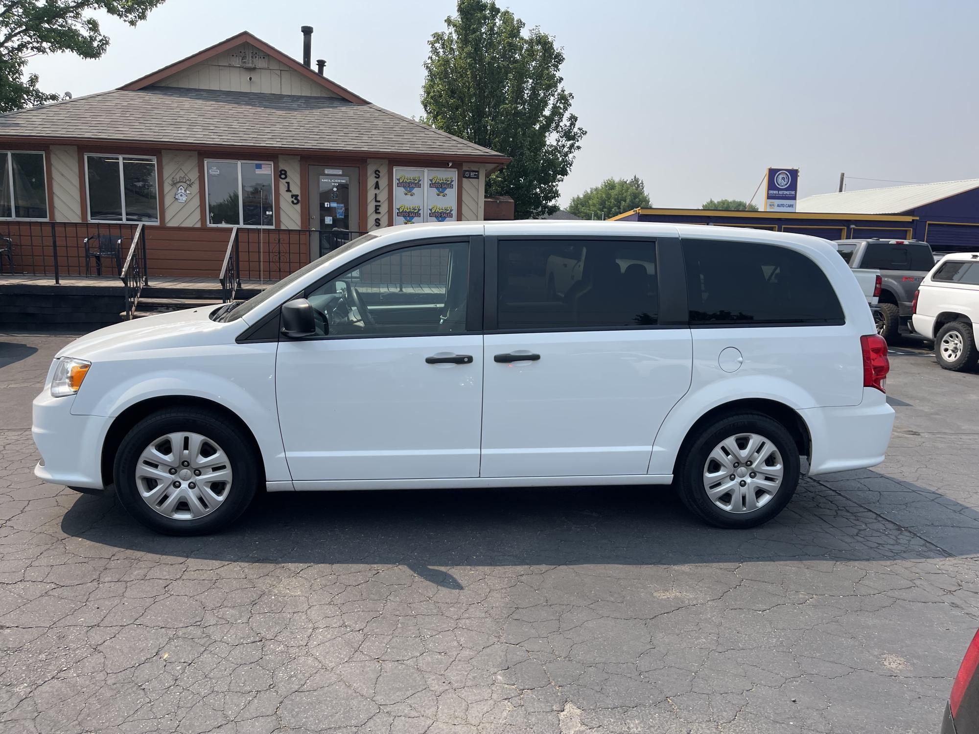 photo of 2019 Dodge Grand Caravan SE Plus