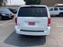 2019 White /Black Dodge Grand Caravan SE (2C4RDGBG0KR) with an 3.6L V6 DOHC 24V engine, 6A transmission, located at 813 E Fairview Ave, Meridian , ID, 83642, (208) 336-8230, 43.618851, -116.384010 - Photo#5