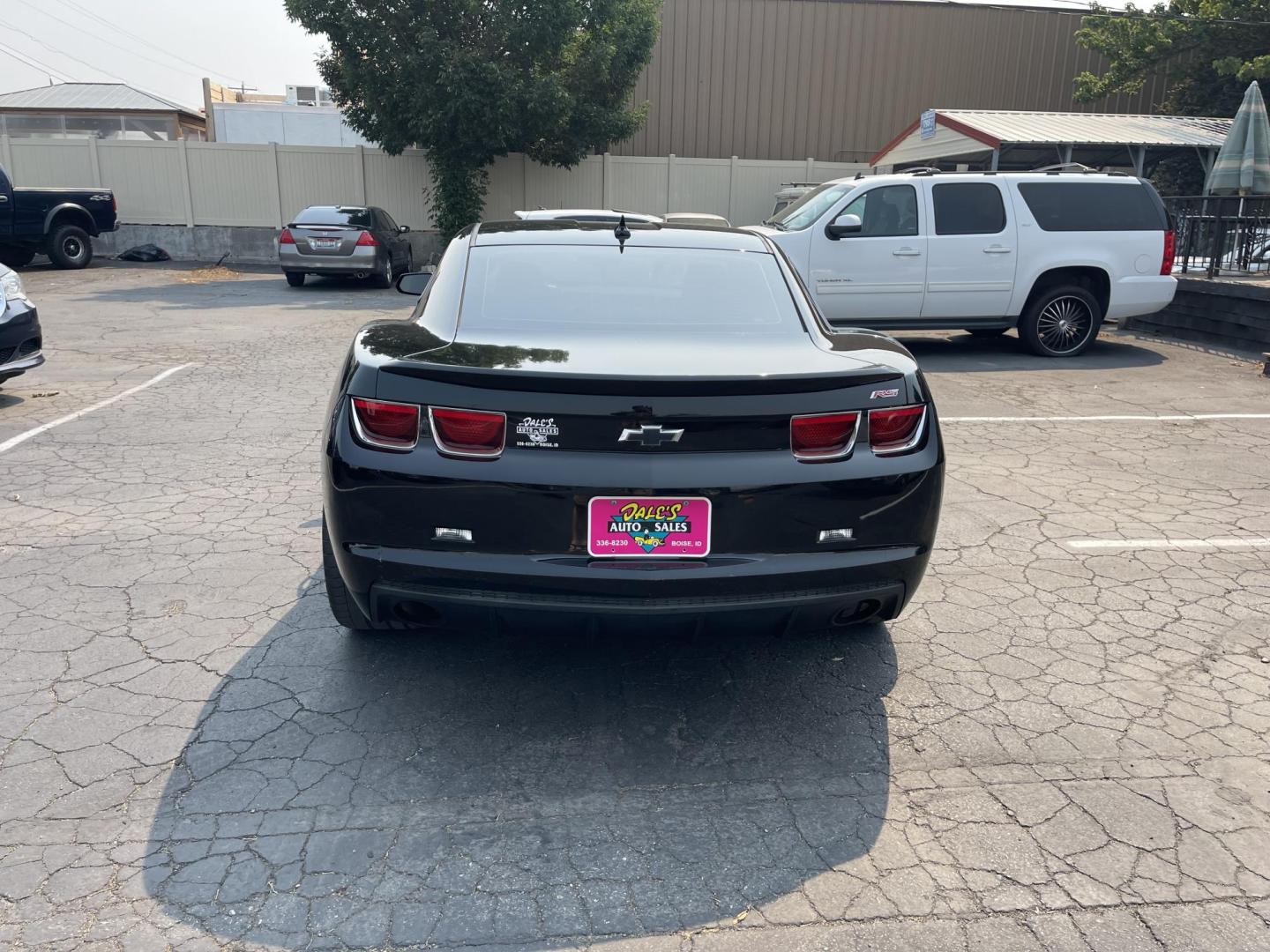 2012 Black /Black Chevrolet Camaro Coupe 1LT (2G1FB1E35C9) with an 3.6L V6 DOHC 24V FFV engine, 6-Speed Automatic transmission, located at 813 E Fairview Ave, Meridian , ID, 83642, (208) 336-8230, 43.618851, -116.384010 - Photo#5