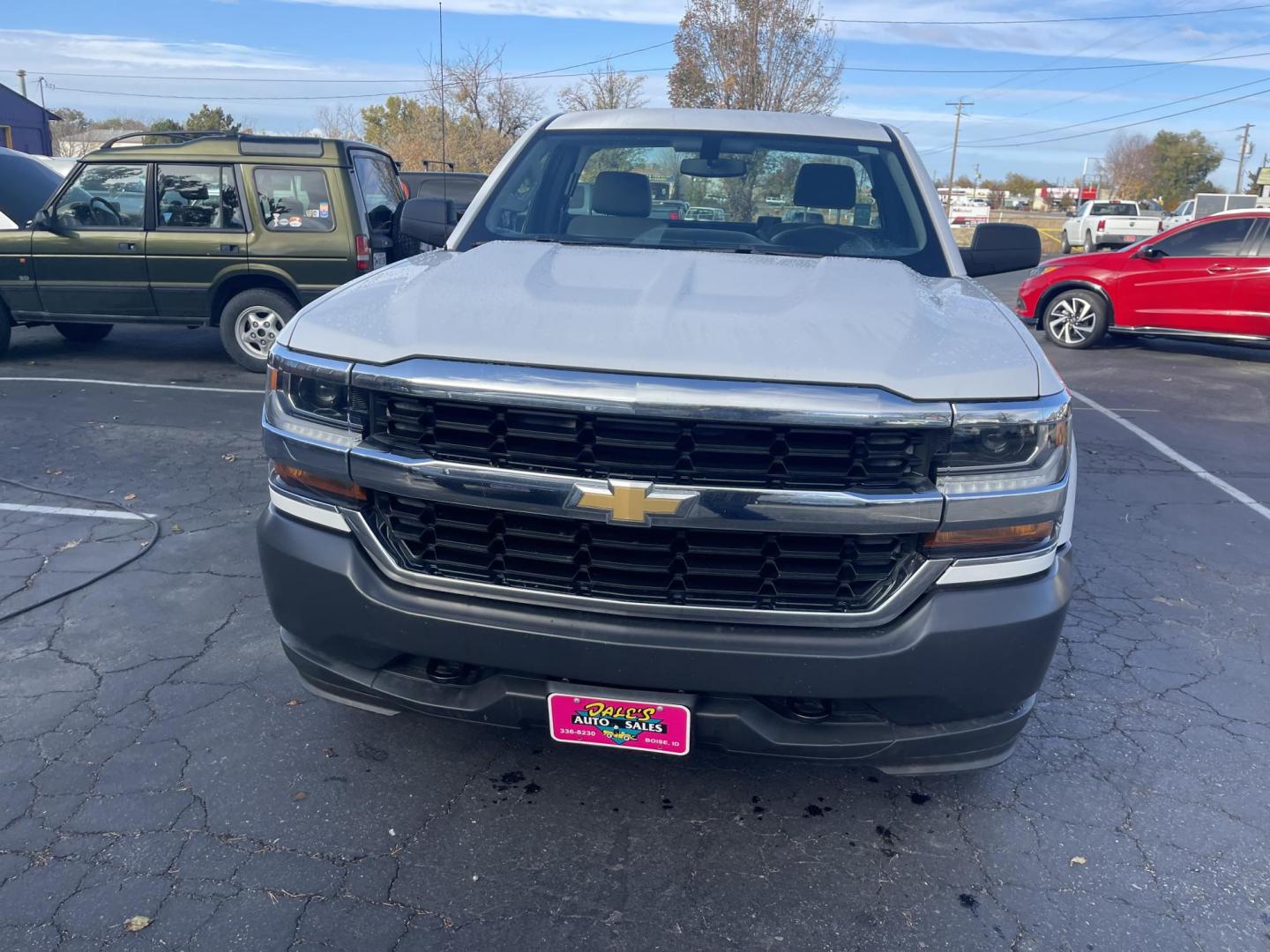 2016 White /Grey Chevrolet Silverado 1500 Work Truck Short Box 4WD (1GCNKNEH0GZ) with an 4.3L V6 engine, 6A transmission, located at 813 E Fairview Ave, Meridian , ID, 83642, (208) 336-8230, 43.618851, -116.384010 - Photo#2