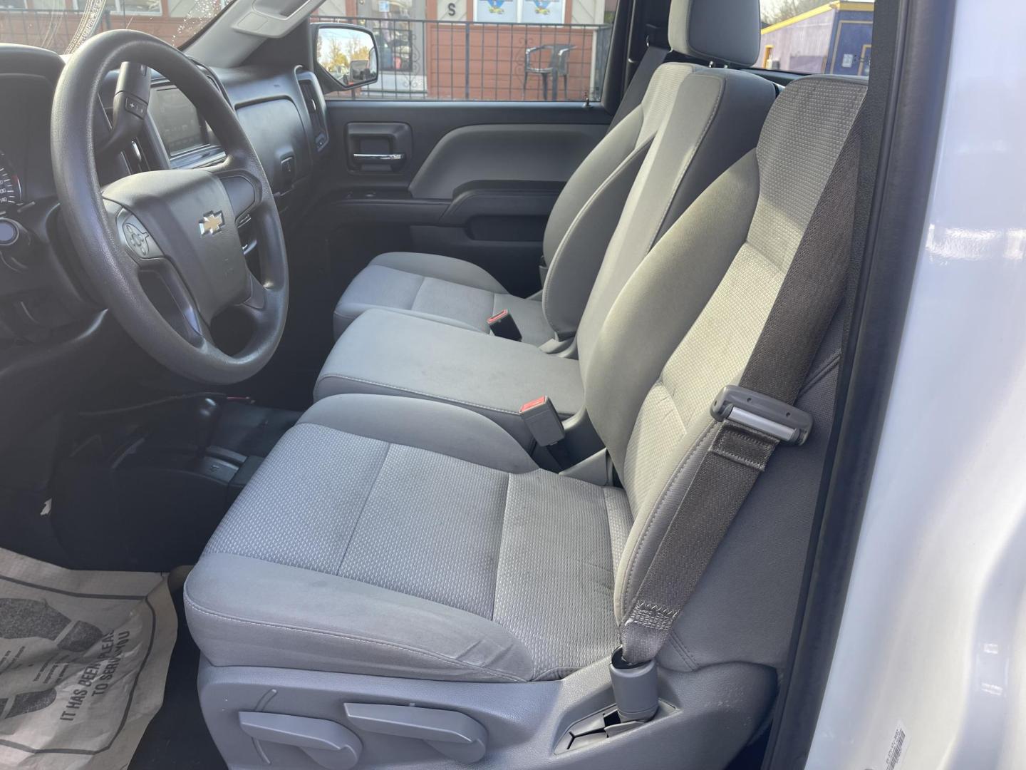 2016 White /Grey Chevrolet Silverado 1500 Work Truck Short Box 4WD (1GCNKNEH0GZ) with an 4.3L V6 engine, 6A transmission, located at 813 E Fairview Ave, Meridian , ID, 83642, (208) 336-8230, 43.618851, -116.384010 - Photo#7