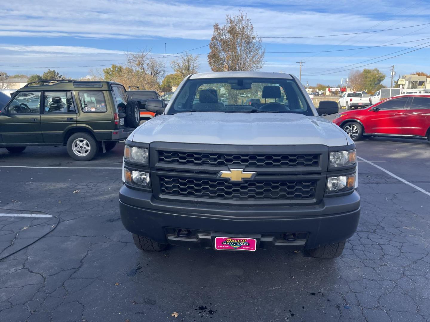 2015 White /Grey Chevrolet Silverado 1500 Work Truck Short Box 4WD (1GCNKPEH5FZ) with an 4.3L V6 engine, 6-Speed Automatic transmission, located at 813 E Fairview Ave, Meridian , ID, 83642, (208) 336-8230, 43.618851, -116.384010 - Photo#2