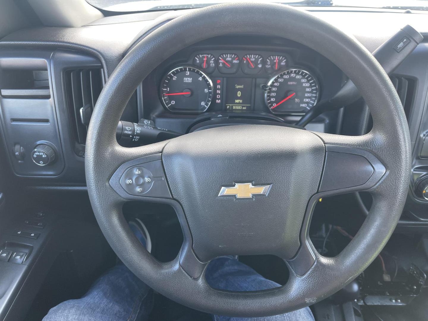 2015 White /Grey Chevrolet Silverado 1500 Work Truck Short Box 4WD (1GCNKPEH5FZ) with an 4.3L V6 engine, 6-Speed Automatic transmission, located at 813 E Fairview Ave, Meridian , ID, 83642, (208) 336-8230, 43.618851, -116.384010 - Photo#7