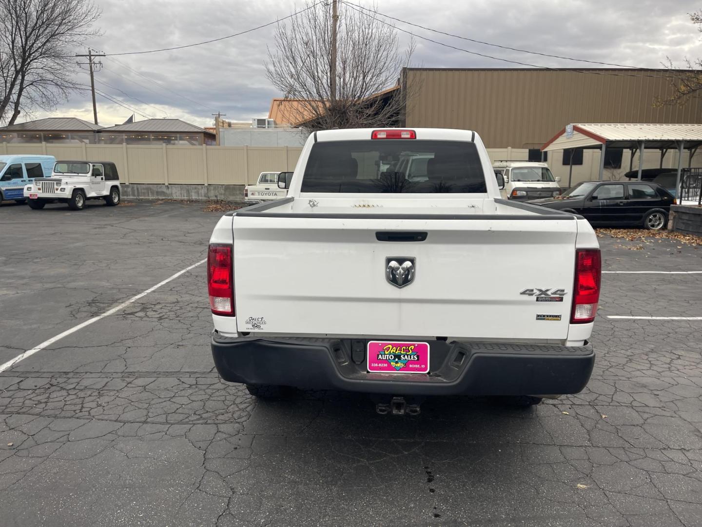 2017 White /Grey RAM 1500 Tradesman Quad Cab 4WD (1C6RR7FG8HS) with an 3.6L V6 DOHC 24V FFV engine, 8A transmission, located at 813 E Fairview Ave, Meridian , ID, 83642, (208) 336-8230, 43.618851, -116.384010 - Photo#6