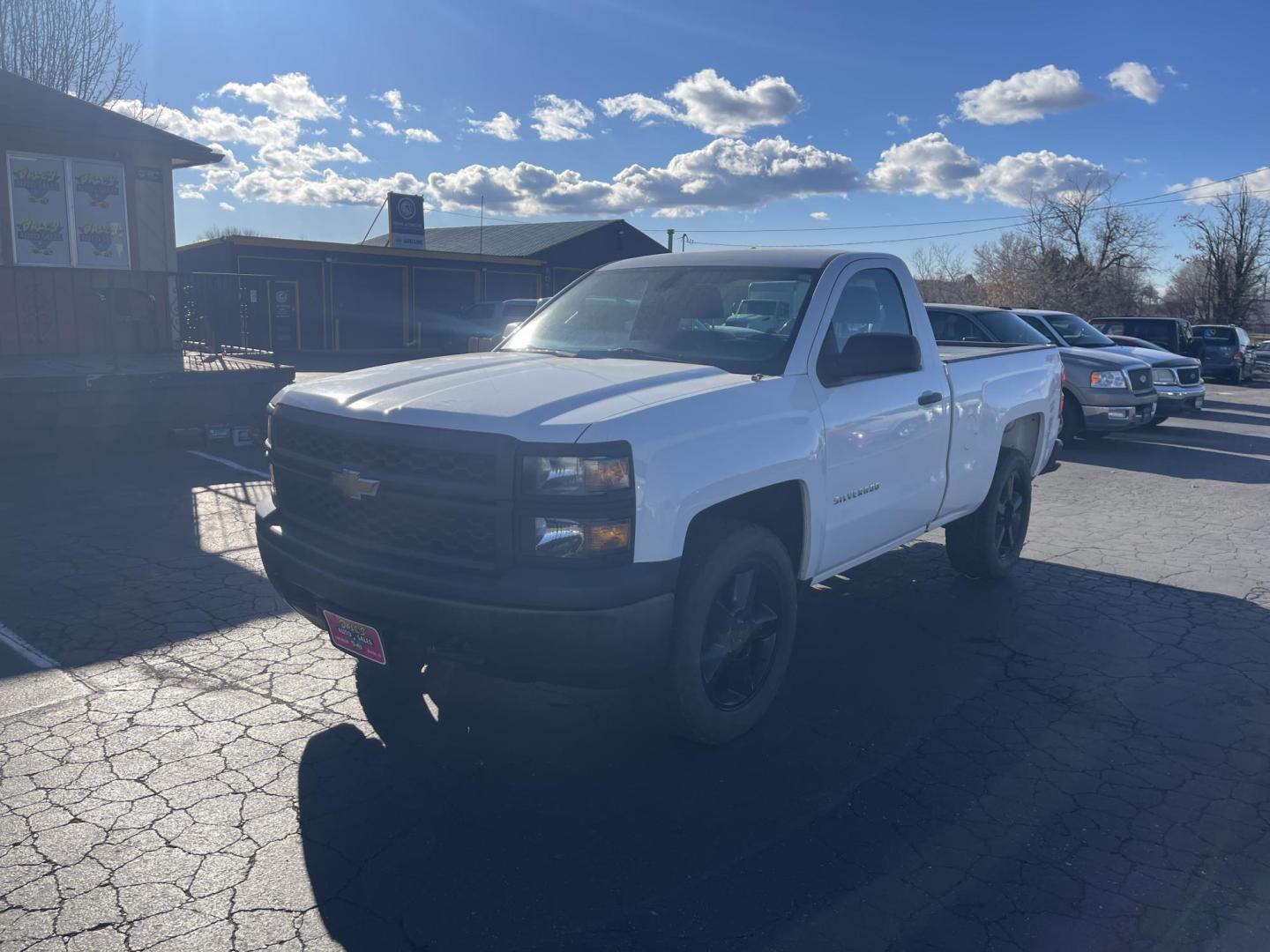 2015 Chevrolet Silverado 1500 Work Truck Short Box 4WD (1GCNKPEH0FZ) with an 4.3L V6 engine, 6-Speed Automatic transmission, located at 813 E Fairview Ave, Meridian , ID, 83642, (208) 336-8230, 43.618851, -116.384010 - Photo#0